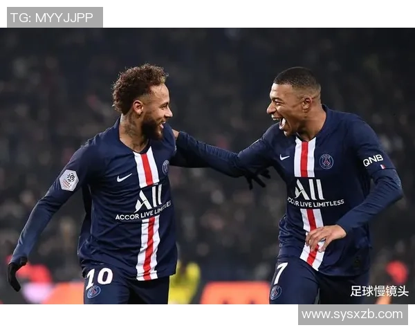 足坛防守巨星的传奇之路与他们的战术智慧解析